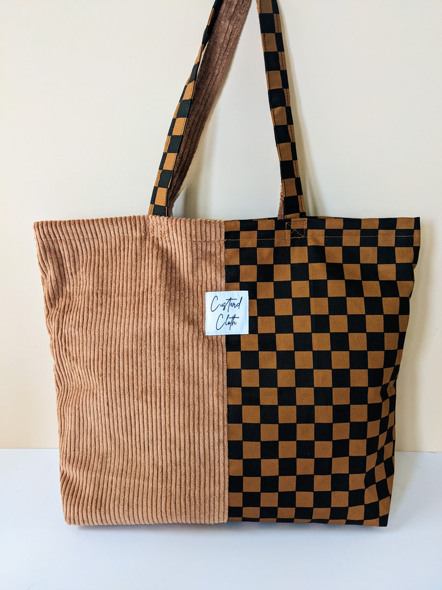 Checkered purse discount